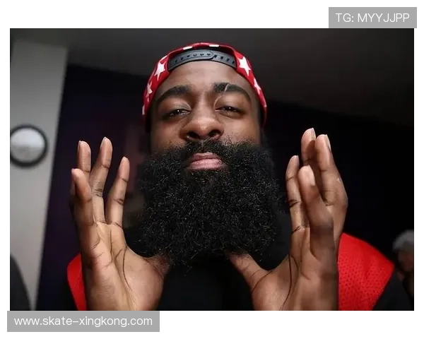 足球球星汗臭背后的秘密：体能、饮食与精神压力的多重影响